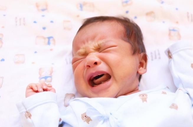 婴儿前三个月决定性格(1-3个月宝宝情感和社交能力的发育过程)
